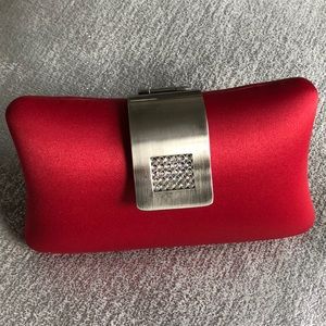 NEW clutch with Swarovski crystals